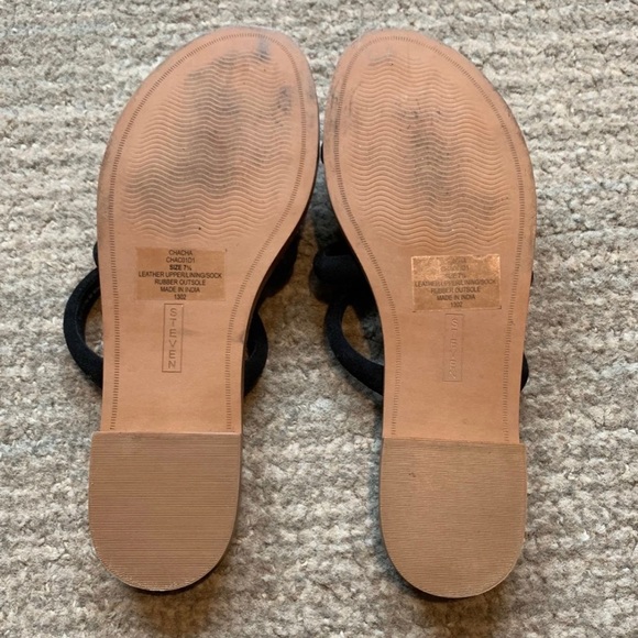 Steven “ChaCha” Slides sz 7.5 - Picture 4 of 4
